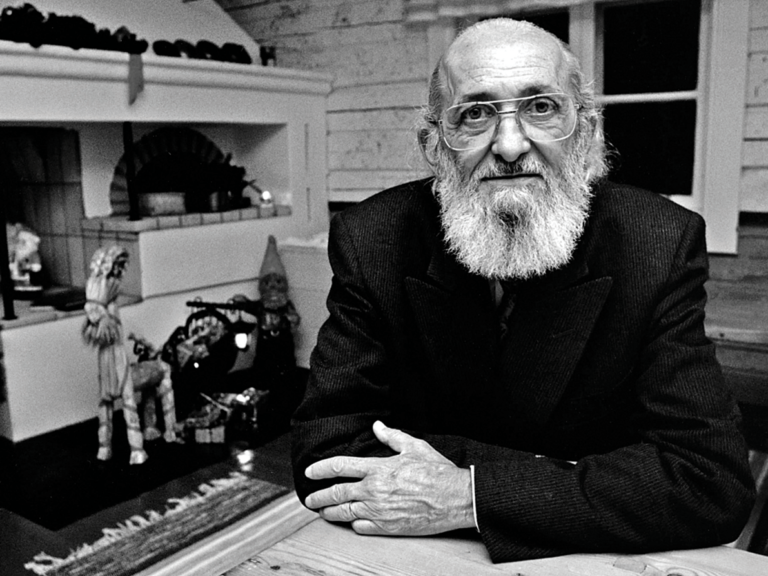 Paulo Freire