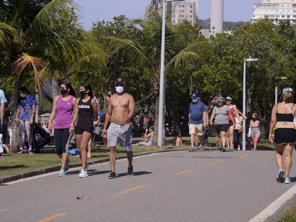 Não há razão para alívio com números da pandemia no Brasil, afirma OMS