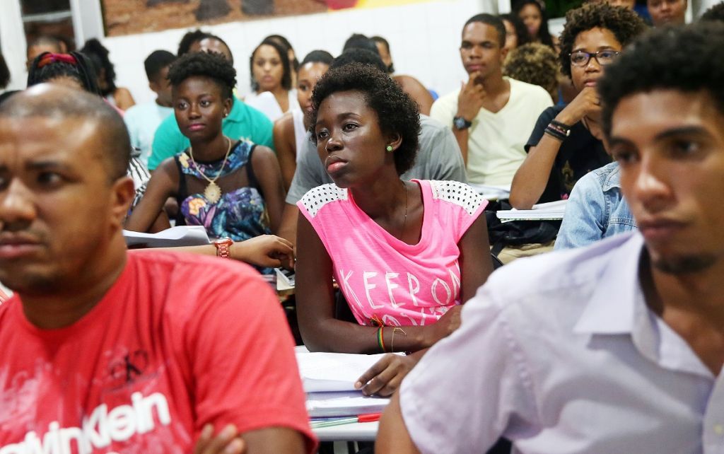 Estão abertas as inscrições para o edital Caminhos, que pretende selecionar lideranças negras e de origem periférica