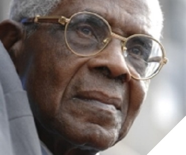 O poeta, dramaturgo e escritor Aimé Césaire criador do termo Negritude - Foto/ Reprodução AFP PHOTO ERIC FEFERBERG