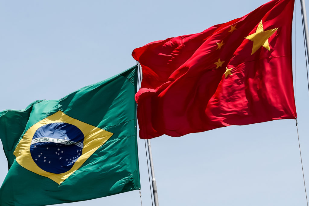 A relação entre China e Brasil ao longo da pandemia do coronavírus é marcada pela falta de diplomacia do governo de Jair Bolsonaro
