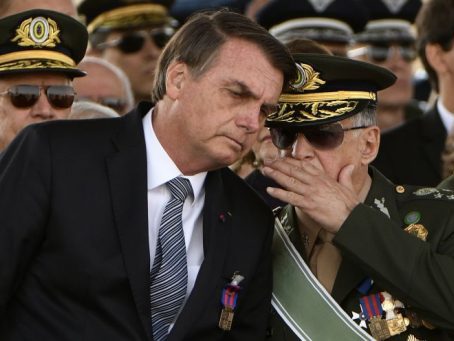 Militar Bolsonaro Anvisa