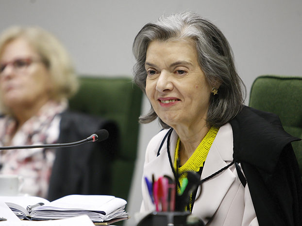 Cármen Lúcia Abin