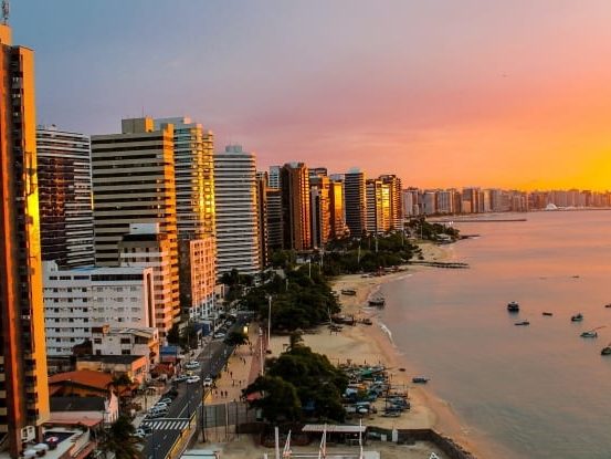 A Capital do Ceará ultrapassou Salvador e ainda figura entre as 10 maiores concentrações urbanas brasileiras, em uma lista que compõe cerca de 42,5% do PIB - Foto: Reprodução