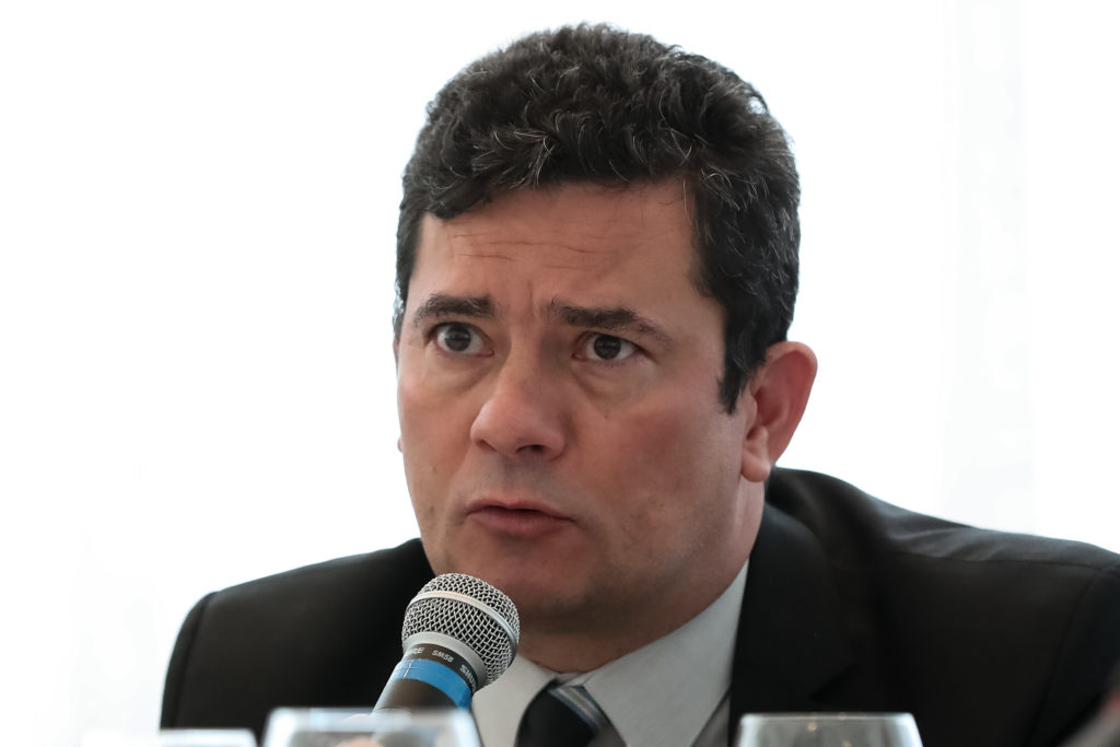 Moro foi contratado pela consultoria para atuar na área de “disputas e investigações”. A empresa tem quase 26 milhões a receber da Lava Jato