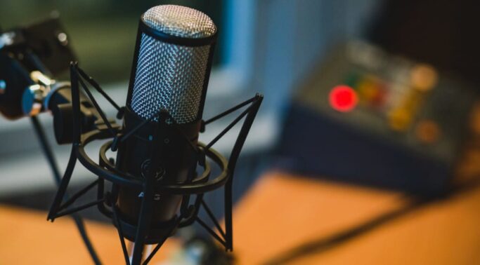 Portal Culturadoria traz dicas de podcasts com temáticas negras - Foto: Foto: StockSnap/Canva