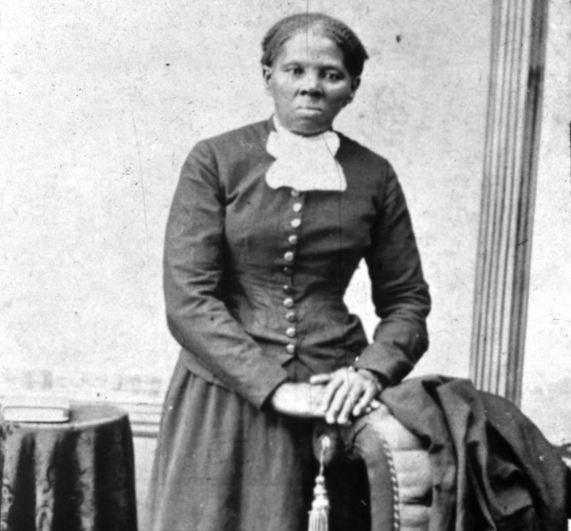 Joe Biden anunciou que vai retomar com o projeto de colocar o rosto da espiã e ativista, Harriet Tubman na nota de US$ 20