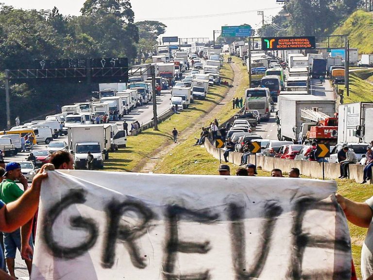 Greve caminhoneiros