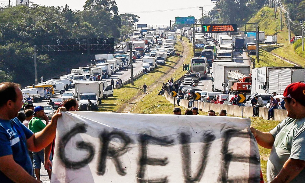 Greve caminhoneiros Bolsonaro