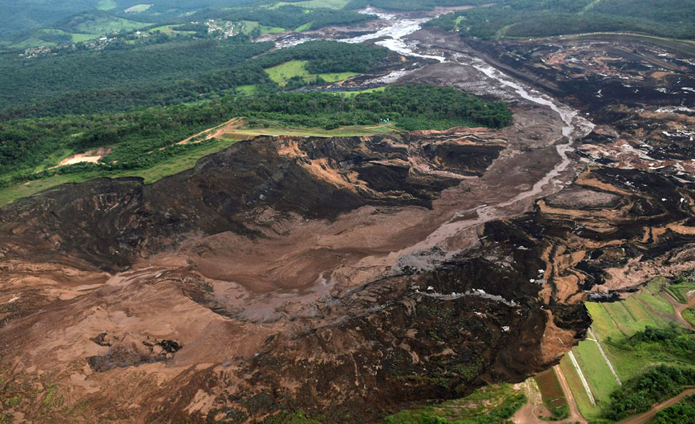 O governo de Minas fechou nesta quinta-feira (04) um acordo de R$ 37,68 bilhões com a mineradora Vale por conta da tragédia em Brumadinho