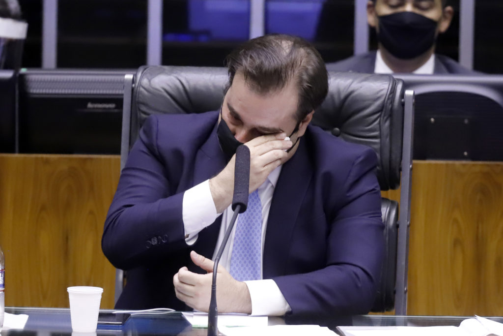 Rodrigo Maia, culpou o presidente nacional do DEM, ACM Neto, pela derrota do deputado federal Baleia Rossi na disputa pela Câmara