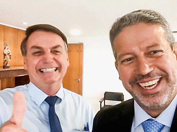 Bolsonaro e o presidente da Câmara, Arthur Lira