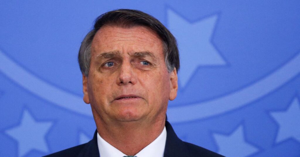 Bolsonaro tenta não fracassar na gestão do reajuste de combustíveis e perder as poucas chances de um segundo mandato