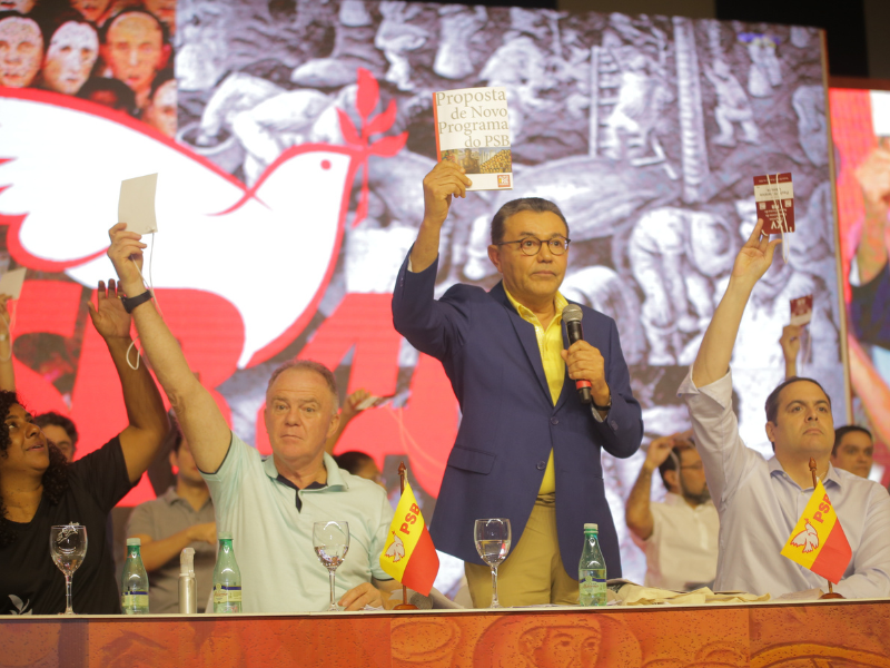Carlos Siqueira foi reeleito presidente nacional do PSB. Foto: Socialismo Criativo.