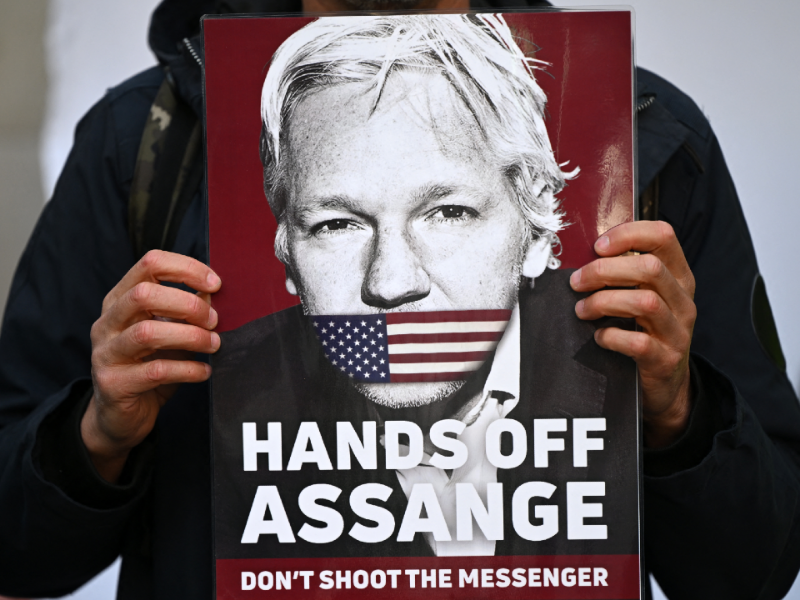 assange