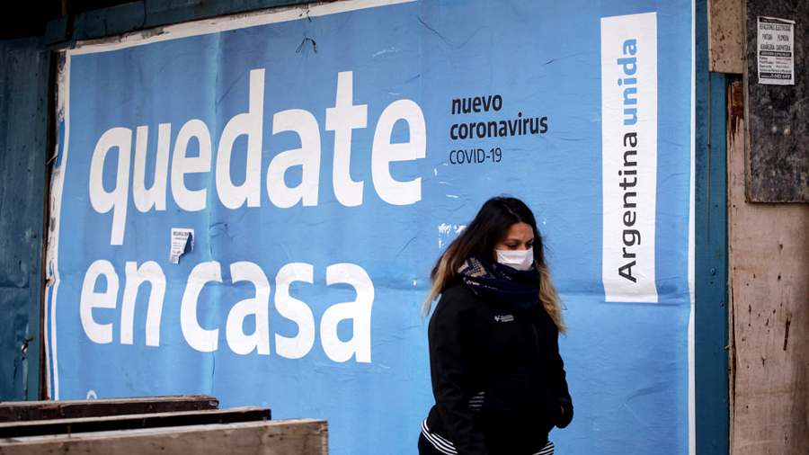 Casos de Covid-19 na Argentina aumentaram mais de 92% em apenas uma semana; no país, a vacinação está estagnada