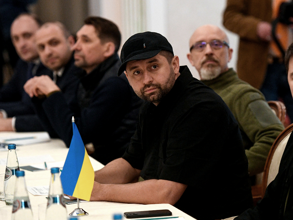 David Arakhamia, membro do grupo de negociação da Ucrânia com a Rússia, afirmou ser necessário ter grandes mudanças para se pensar em acordos