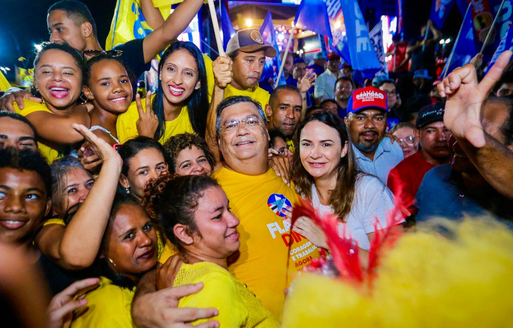 O ex-governador do Maranhão, Flávio Dino, teve sua candidatura oficializada pelo PSB no último sábado (30), durante convenção estadual