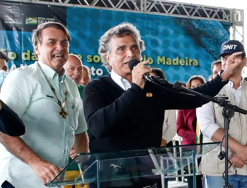 Piquet 1 transferiu R$ 501 mil para a campanha de Bolsonaro um mês após sua empresa ganhar R$ 6,6 milhões do governo