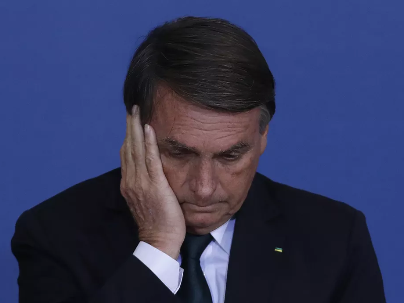 Diante da comprovação de que as urnas eletrônicas são seguras, Bolsonaro proibiu que a auditoria realizada venha a público