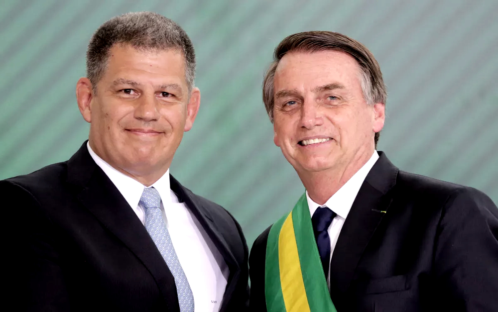Bebianno explica razão pela qual Bolsonaro, mesmo “morrendo de medo” de um impeachment, se arriscava em manter o gabinete do ódio no Planalto