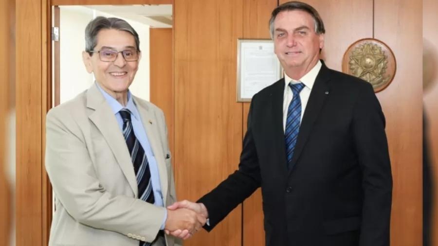 Roberto Jefferson, ex-deputado e largado às traças pelo seu aliado Jair Bolsonaro, terá que responder pelas infrações e crimes cometidos