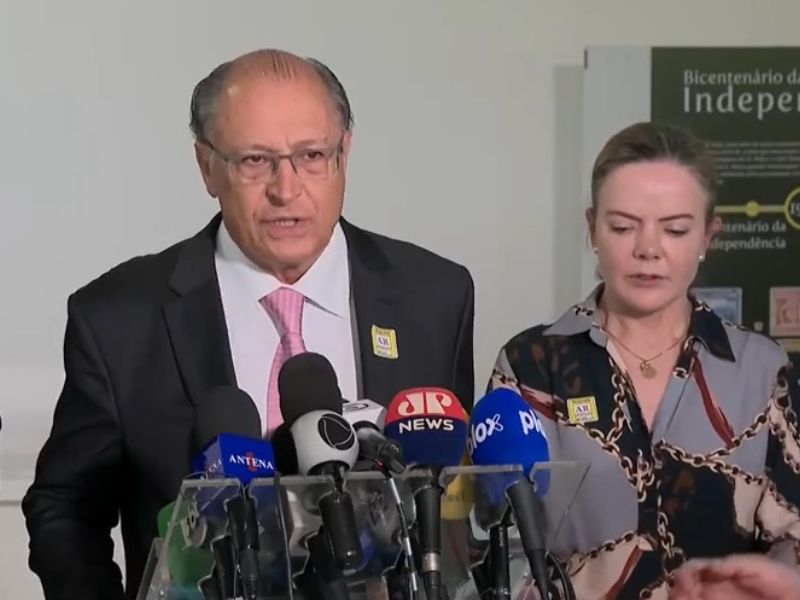 Alckmin e Gleisi Hoffmann no Planalto com Ciro Nogueira: a transição já começou. Foto: Divulgação.