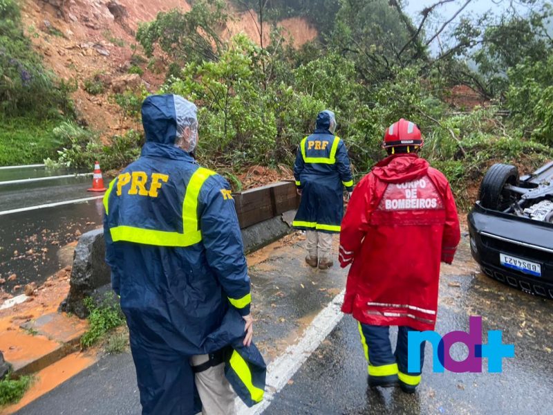 Com as fortes chuvas em todo o país, Inmet emite alerta máximo em vários estados para riscos de deslizamentos e trágedias causadas pelo tempo