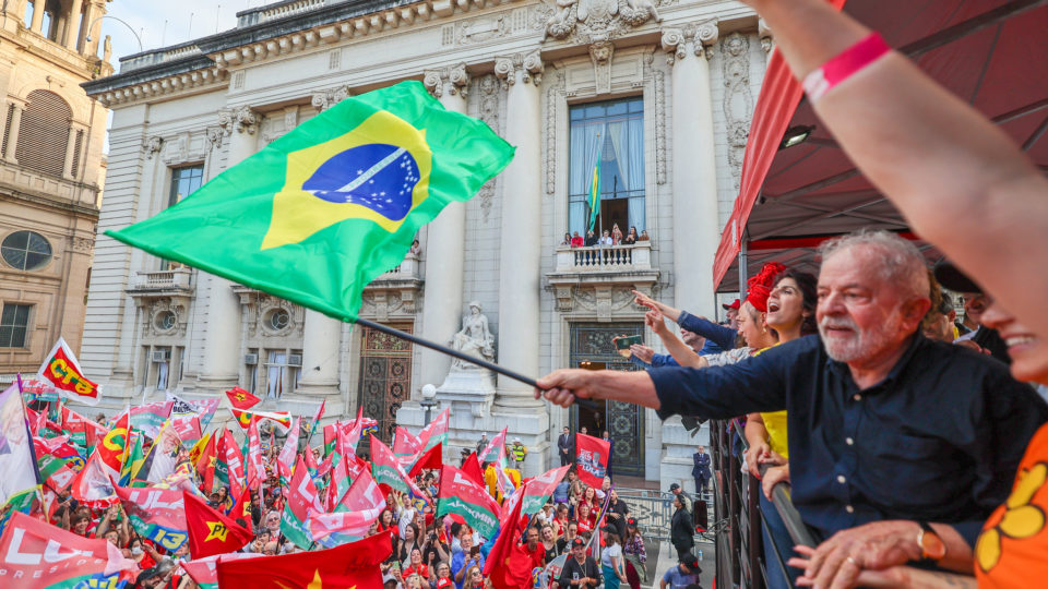 Cerca de 17 chefes de Estado estarão na posse de Lula e trinta artistas estão confirmados para se apresentarem no grande evento