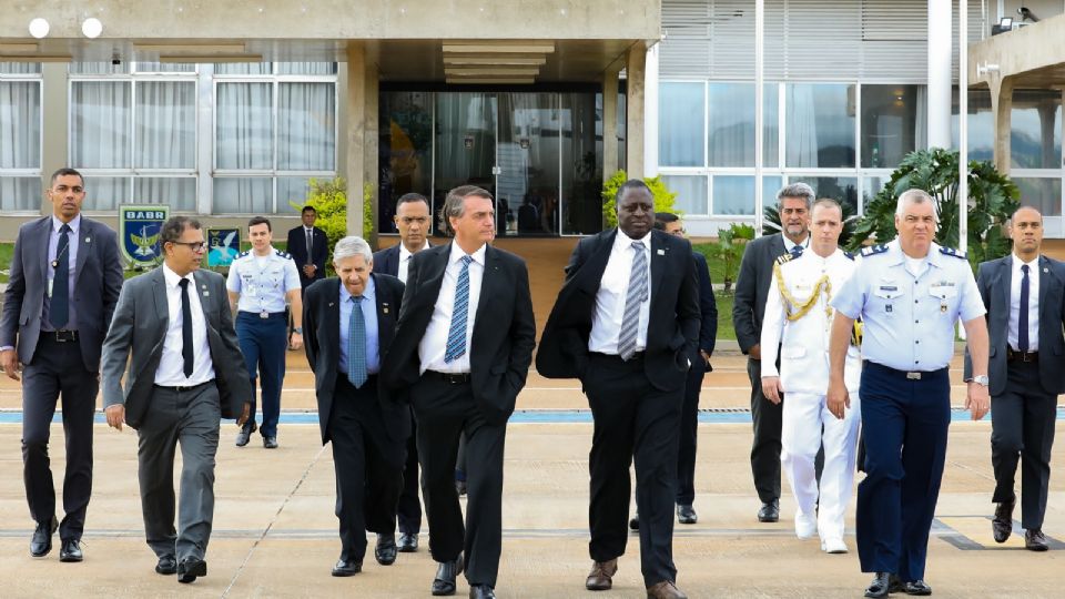 O quase ex-presidente Bolsonaro foge para os EUA. Foto: Divulgação.