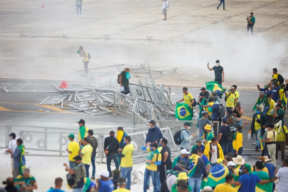 Terroristas invadem prédios dos Três Poderes em Brasília. Foto: Divulgação. 