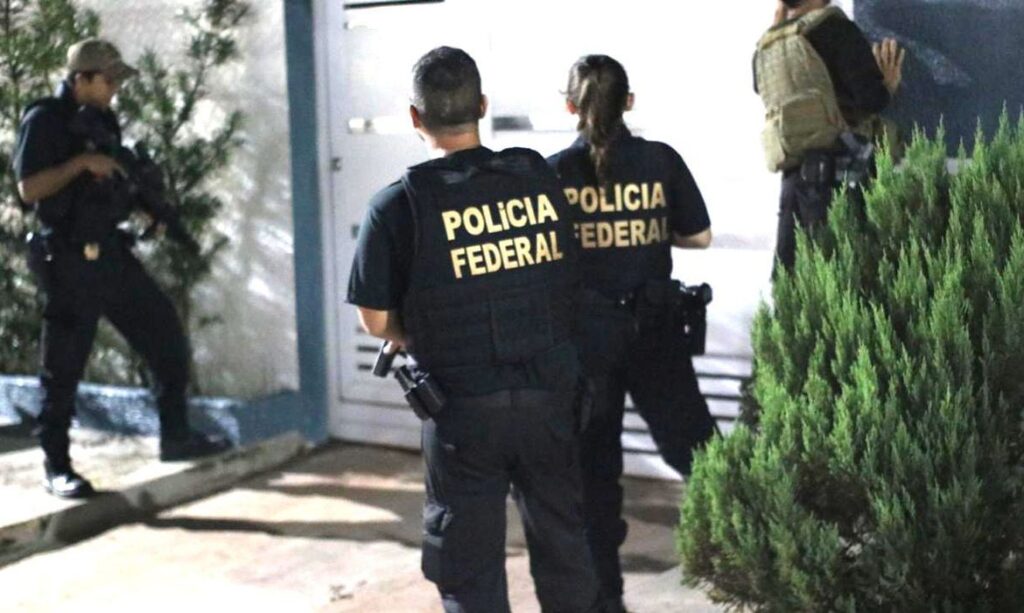 Santarém (PA) - Polícia Federal faz operação em Santarém (PA) para combate ao garimpo ilegal, e apreende ouro e dinheiro. Foto: Polícia Federal/Divulgação.