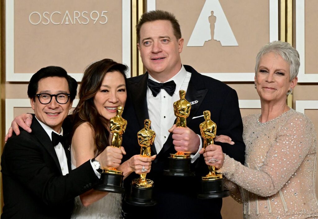 O filme 'Tudo em Todo Lugar ao Mesmo Tempo' ganhou todos os holofotes do Oscar de 2023, atestando nova faceta de Hollywood