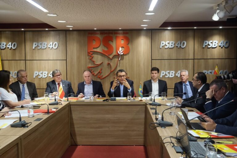 A possibilidade de criação da federação consta do documento discutido em reunião na sede do PSB, em Brasília